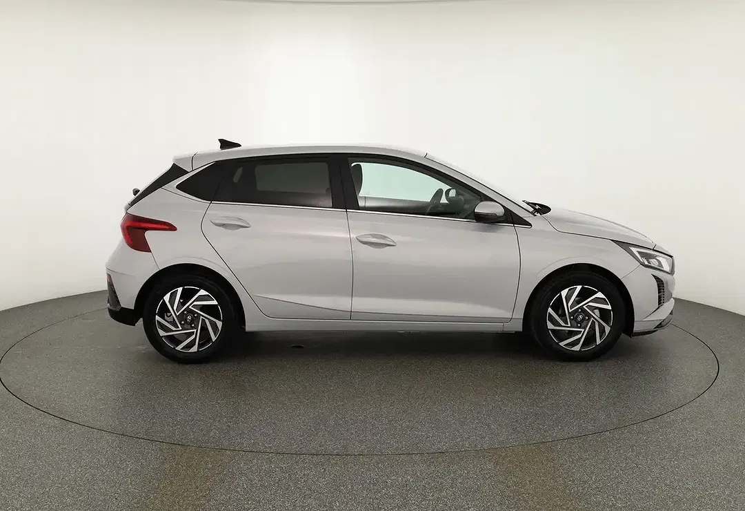 Hyundai i20 - Thumbnail 6