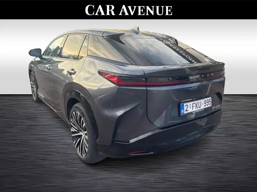 Lexus RZ - Thumbnail 6