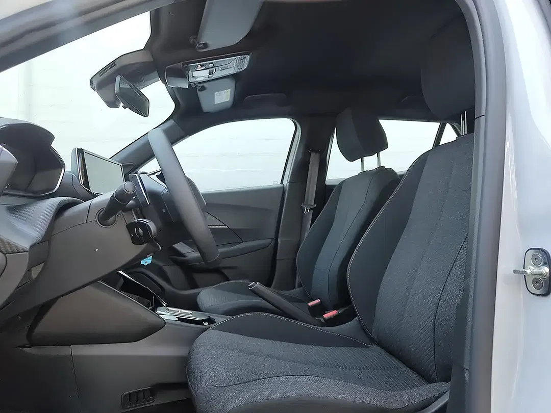 Peugeot 2008 - Thumbnail 10