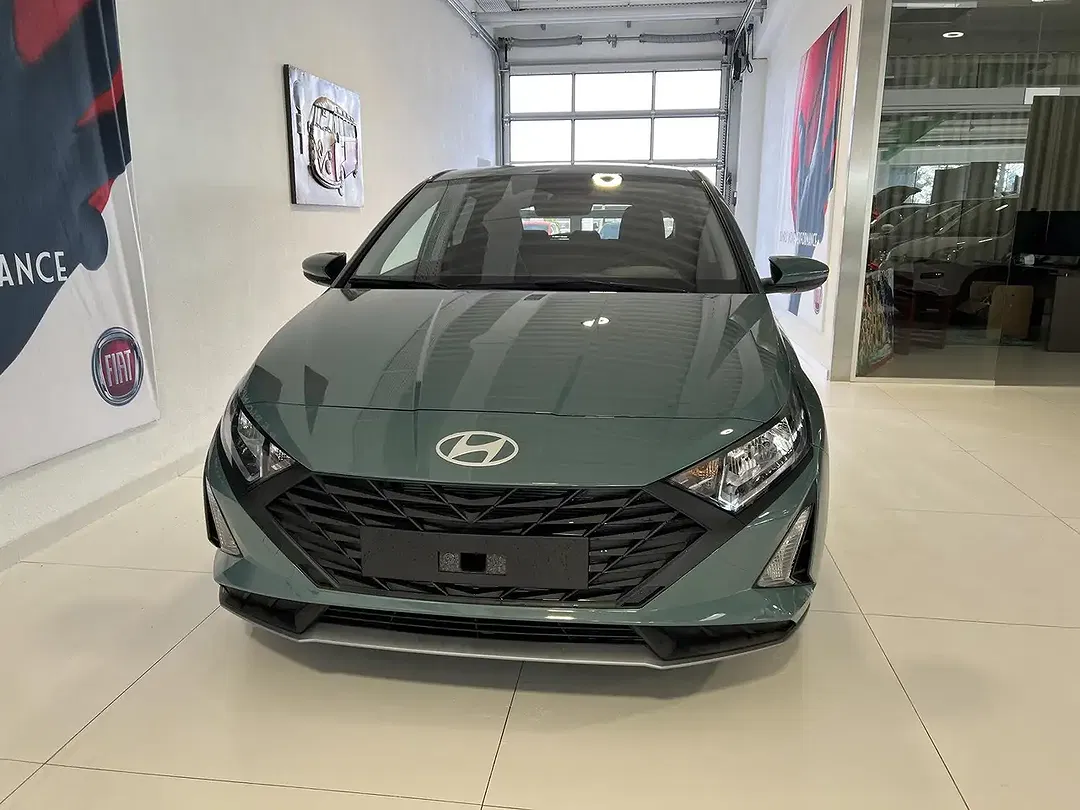 Hyundai i20 - Thumbnail 1
