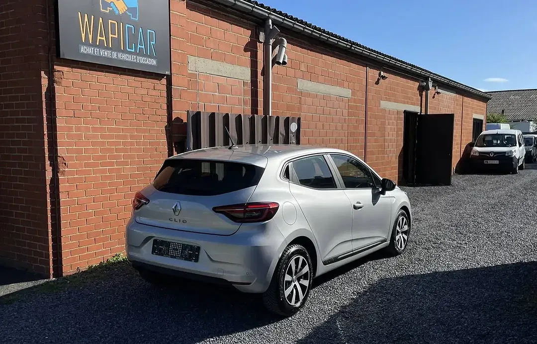 Renault Clio - Thumbnail 5