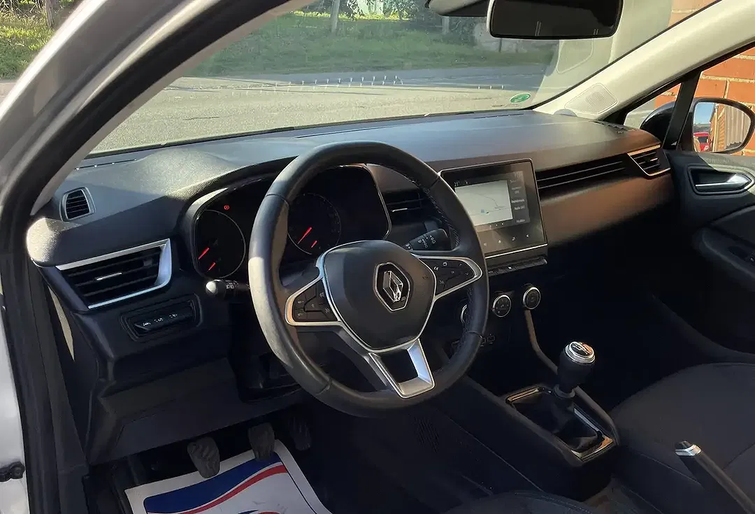 Renault Clio - Thumbnail 7
