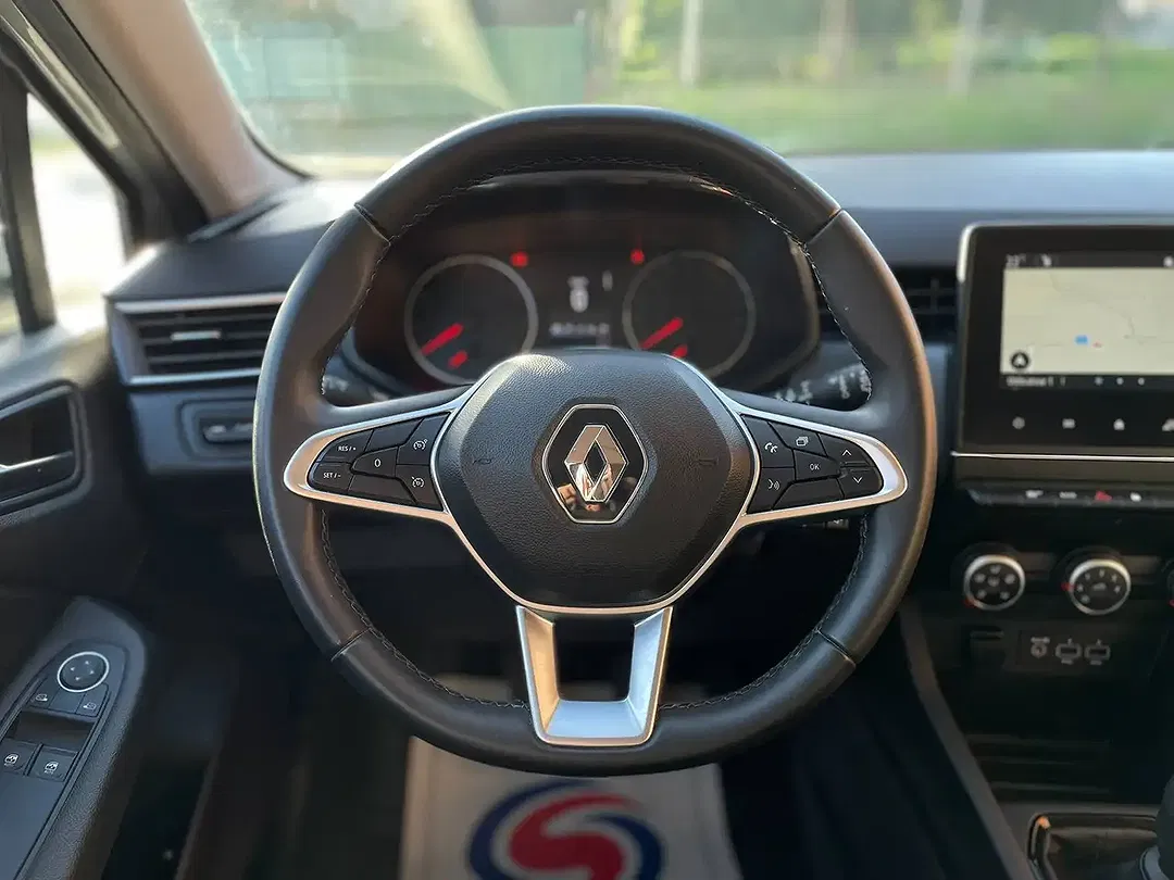 Renault Clio - Thumbnail 9