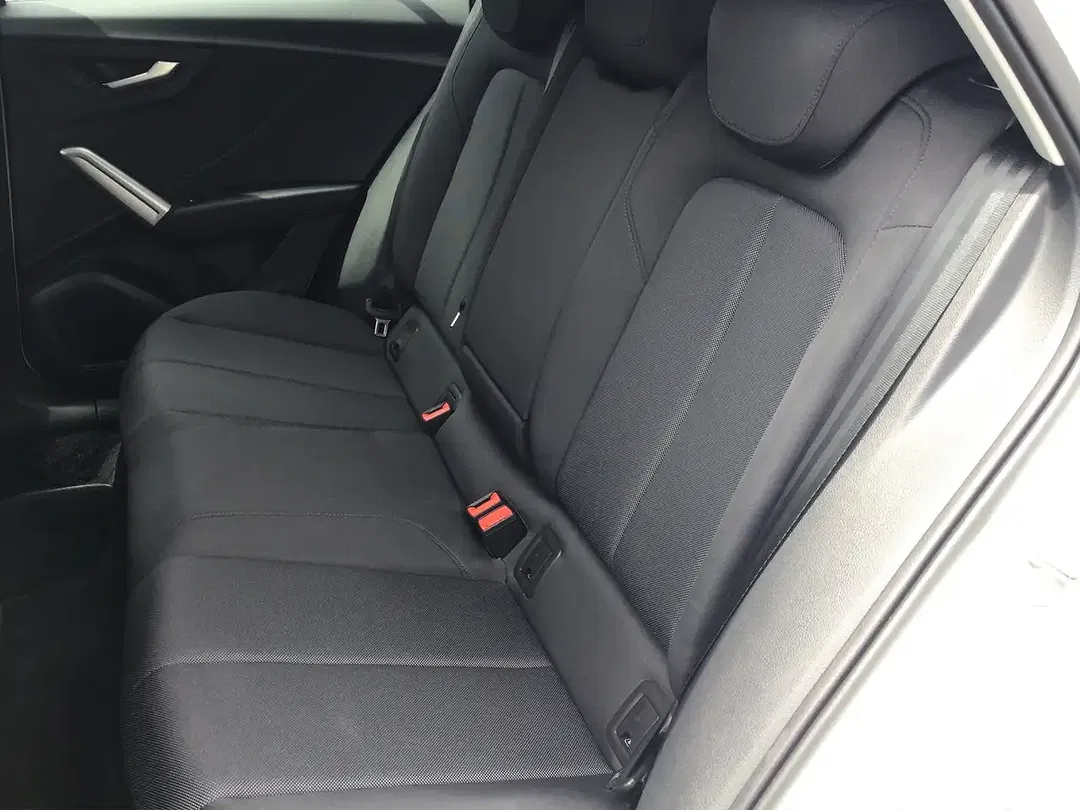 Audi Q2 - Thumbnail 12