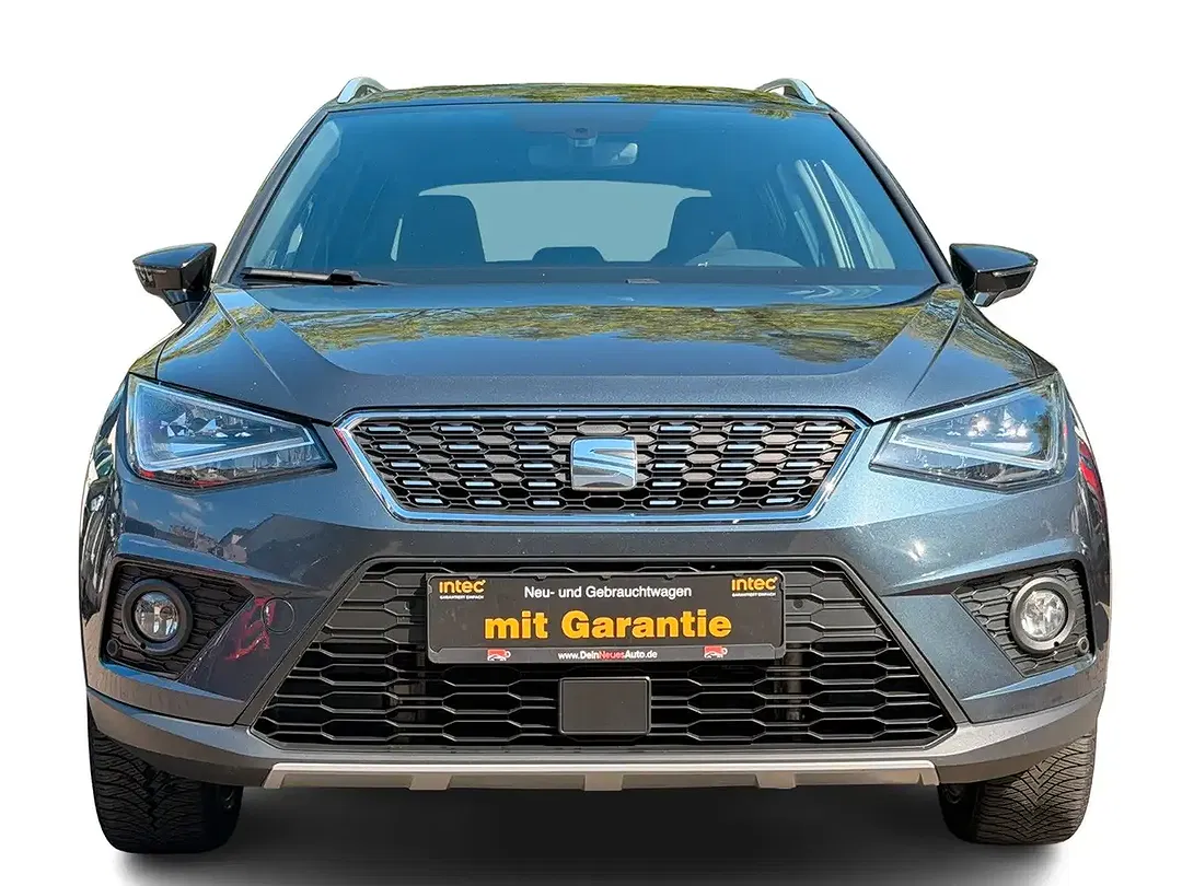 SEAT Arona - Thumbnail 2