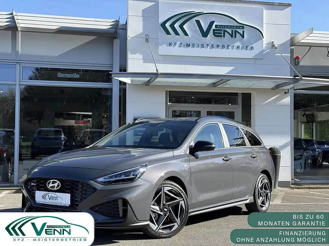 Hyundai i30 - Thumbnail 1