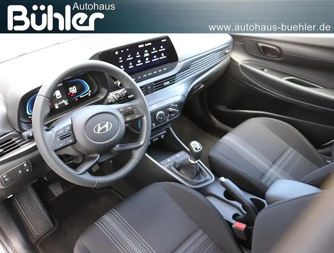 Hyundai i20 - Thumbnail 2