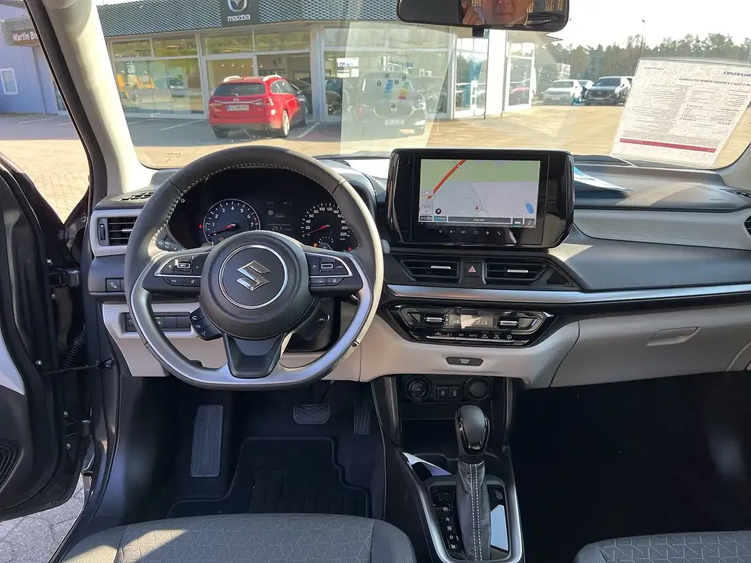 Suzuki Swift - Thumbnail 7