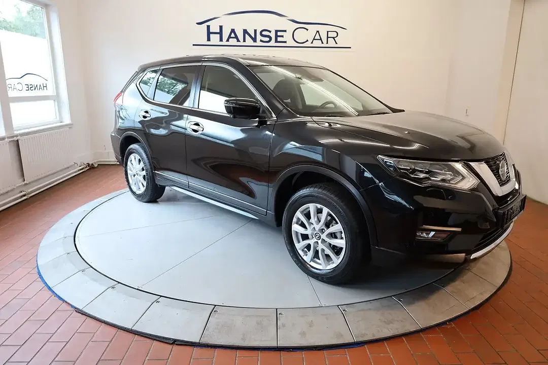 Nissan X-Trail - Thumbnail 2