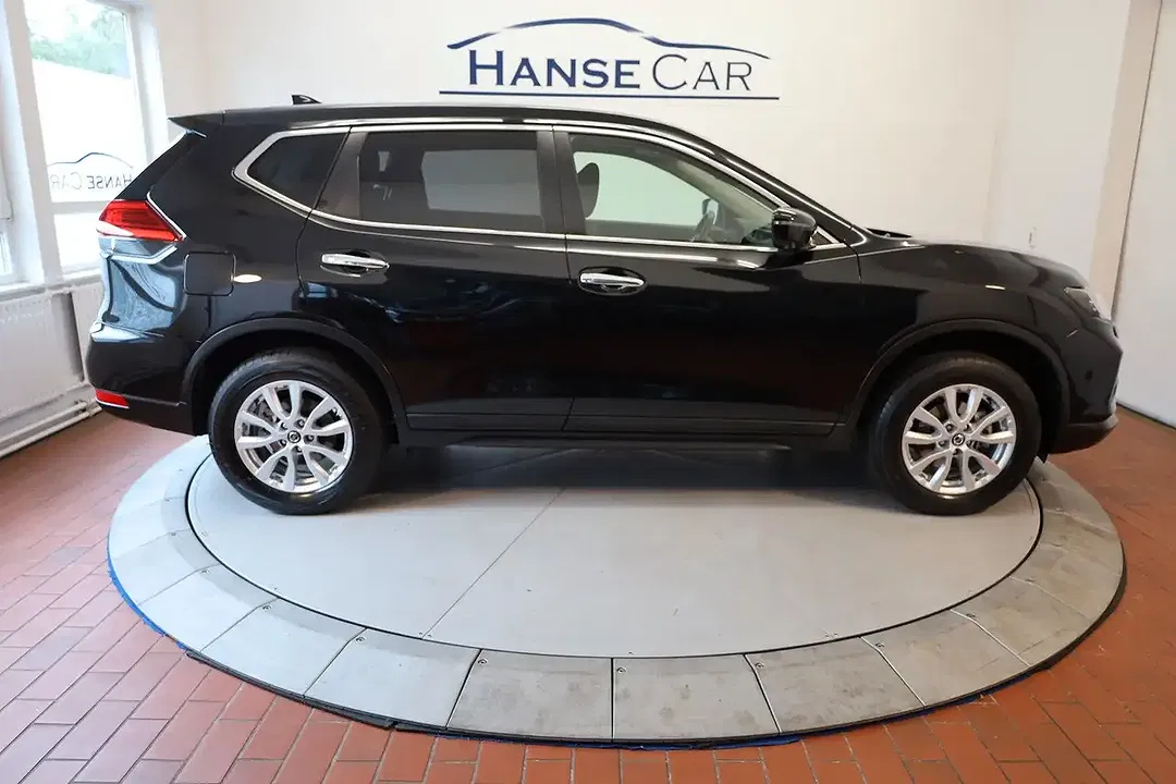 Nissan X-Trail - Thumbnail 4