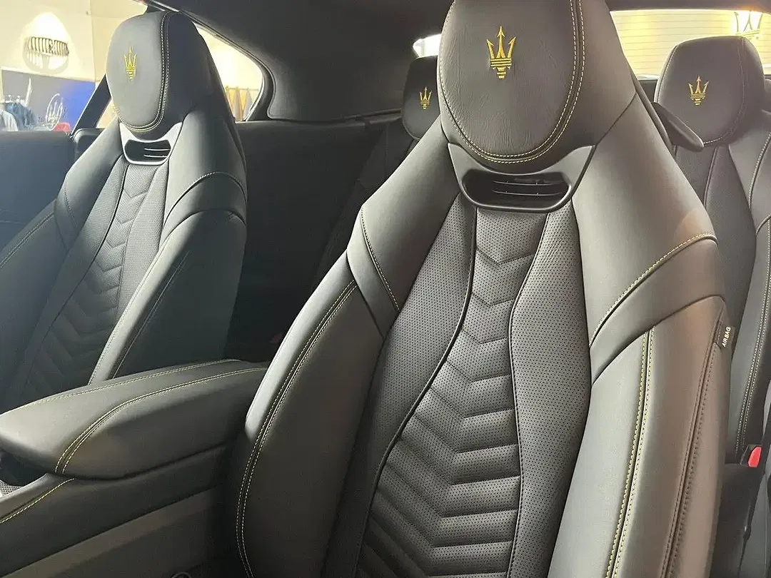 Maserati GranCabrio - Thumbnail 12