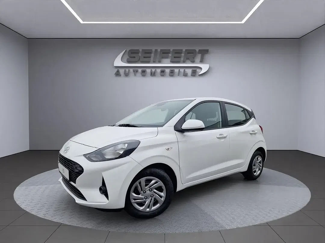 Hyundai i10 - Thumbnail 1