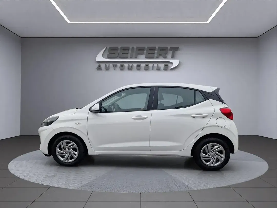 Hyundai i10 - Thumbnail 2