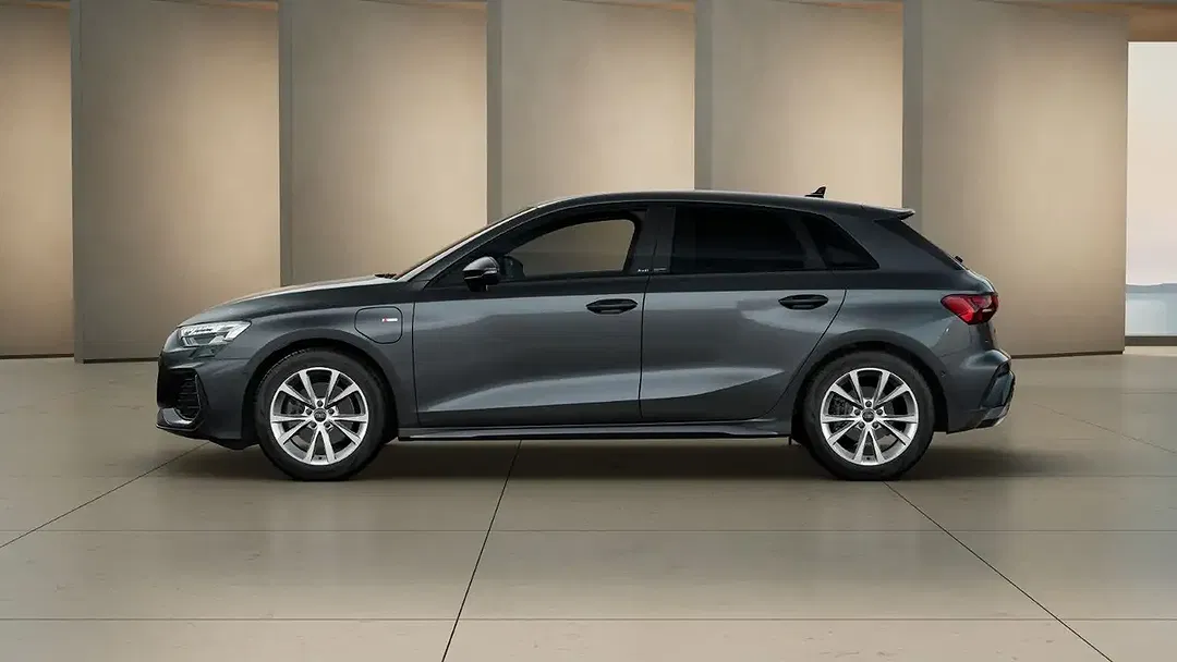 Audi A3 - Thumbnail 4
