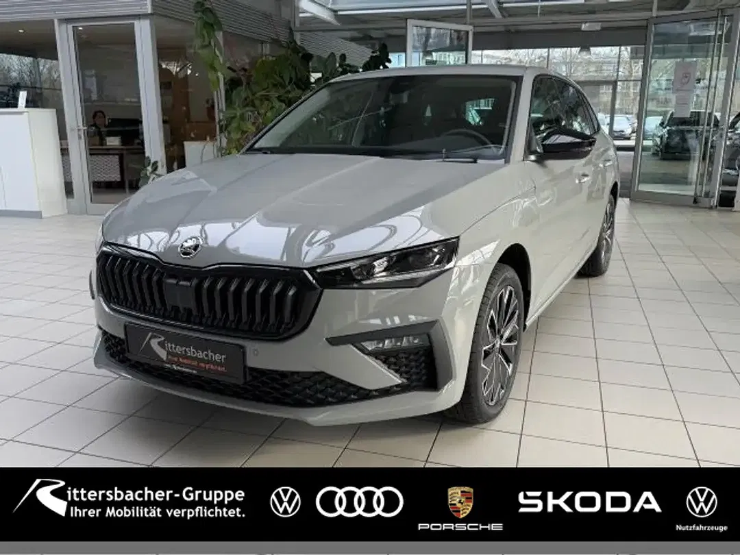 Skoda Scala - Thumbnail 1