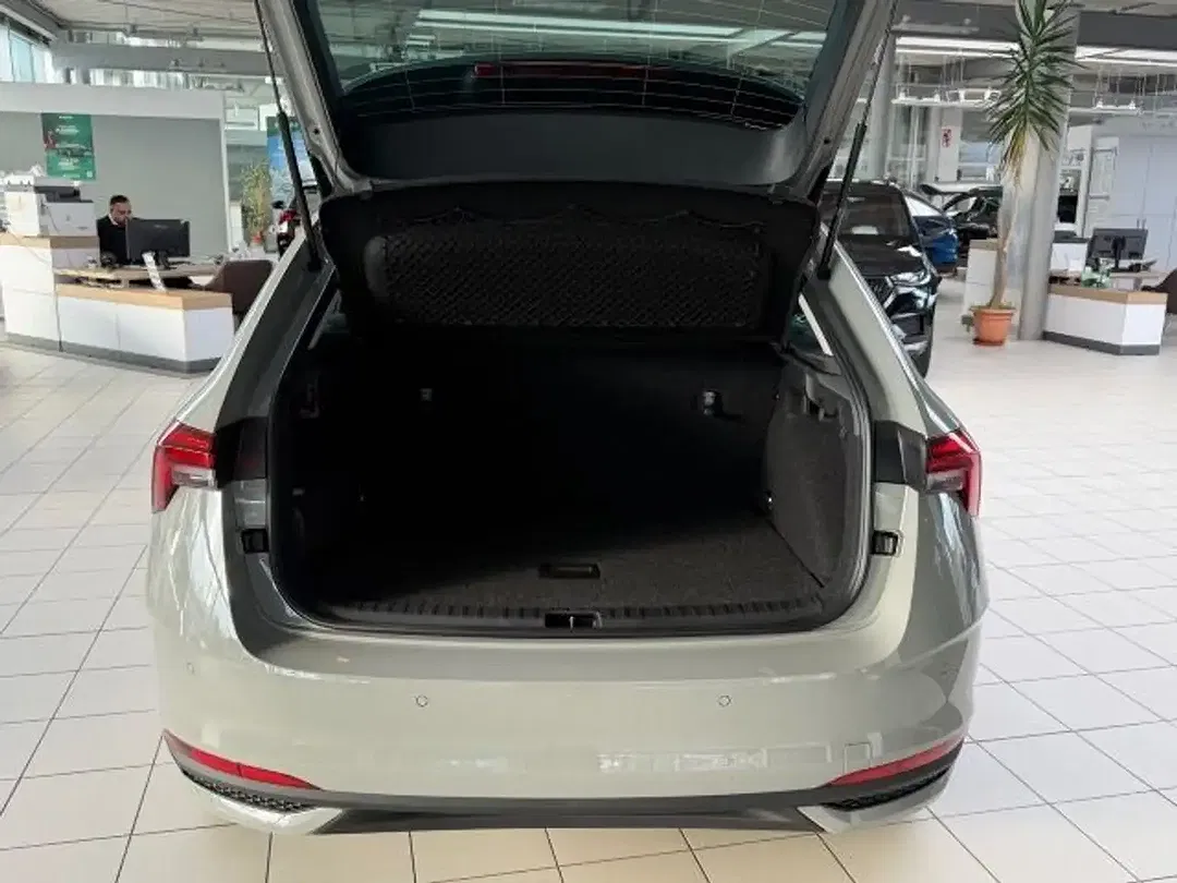 Skoda Scala - Thumbnail 10