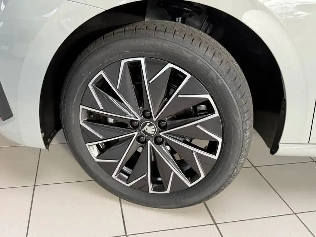 Skoda Scala - Thumbnail 15