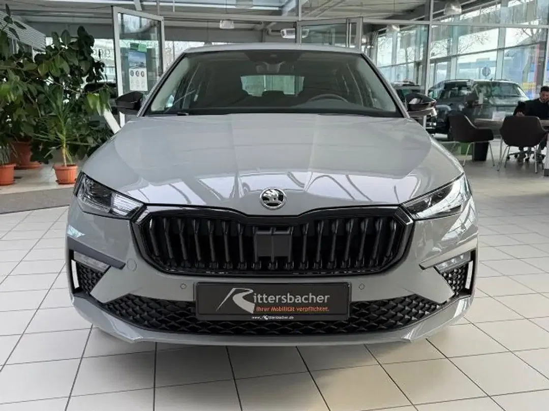 Skoda Scala - Thumbnail 3