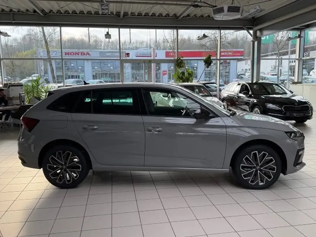 Skoda Scala - Thumbnail 4