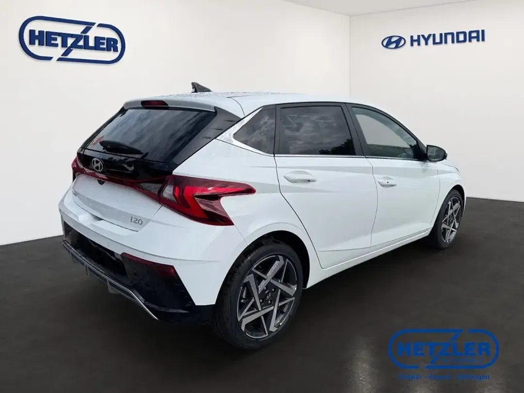 Hyundai i20 - Thumbnail 3