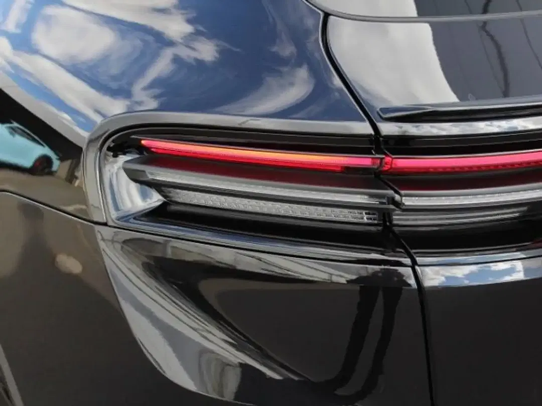 Porsche Macan - Thumbnail 11