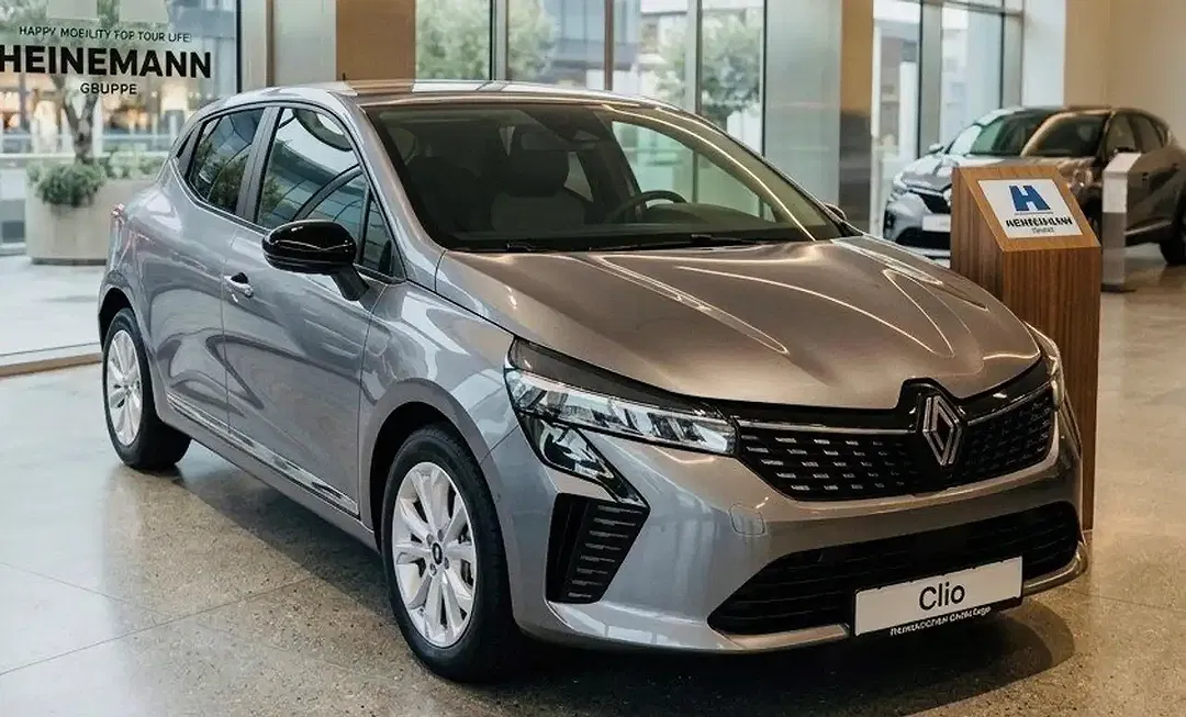 Renault Clio - Thumbnail 1