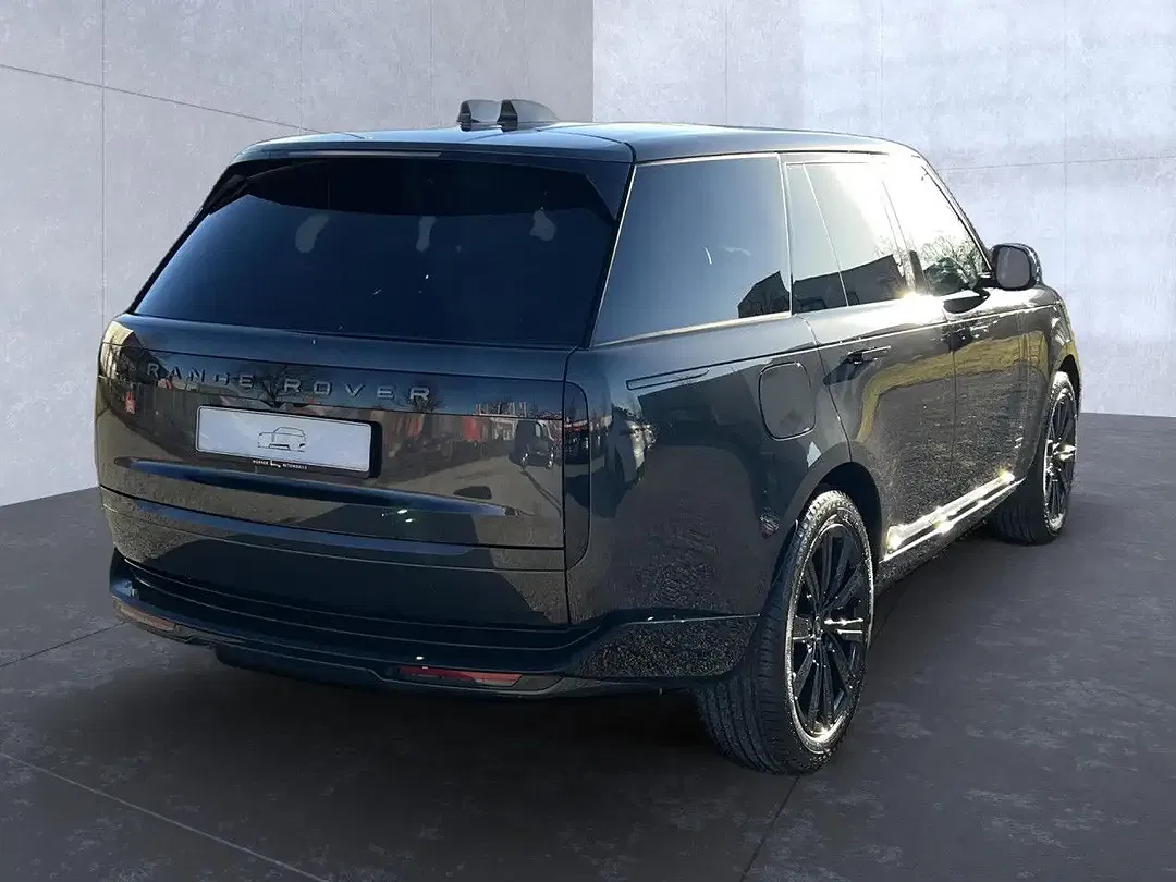 Land Rover Range Rover - Thumbnail 4