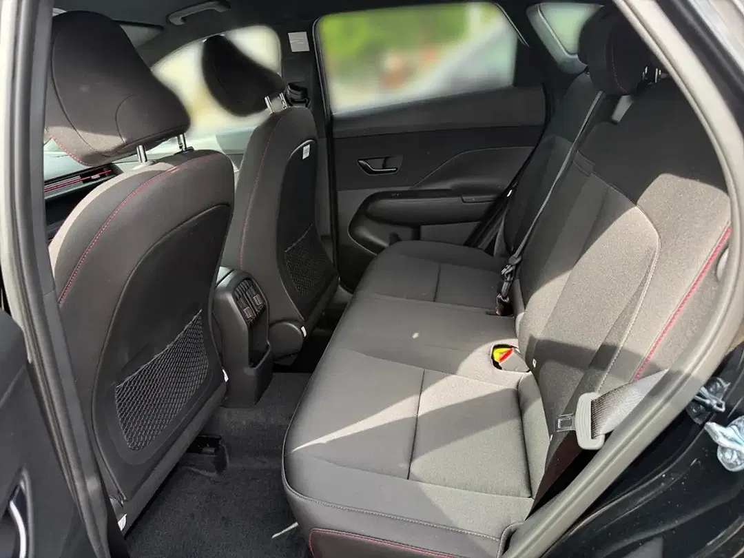 Hyundai KONA - Thumbnail 11