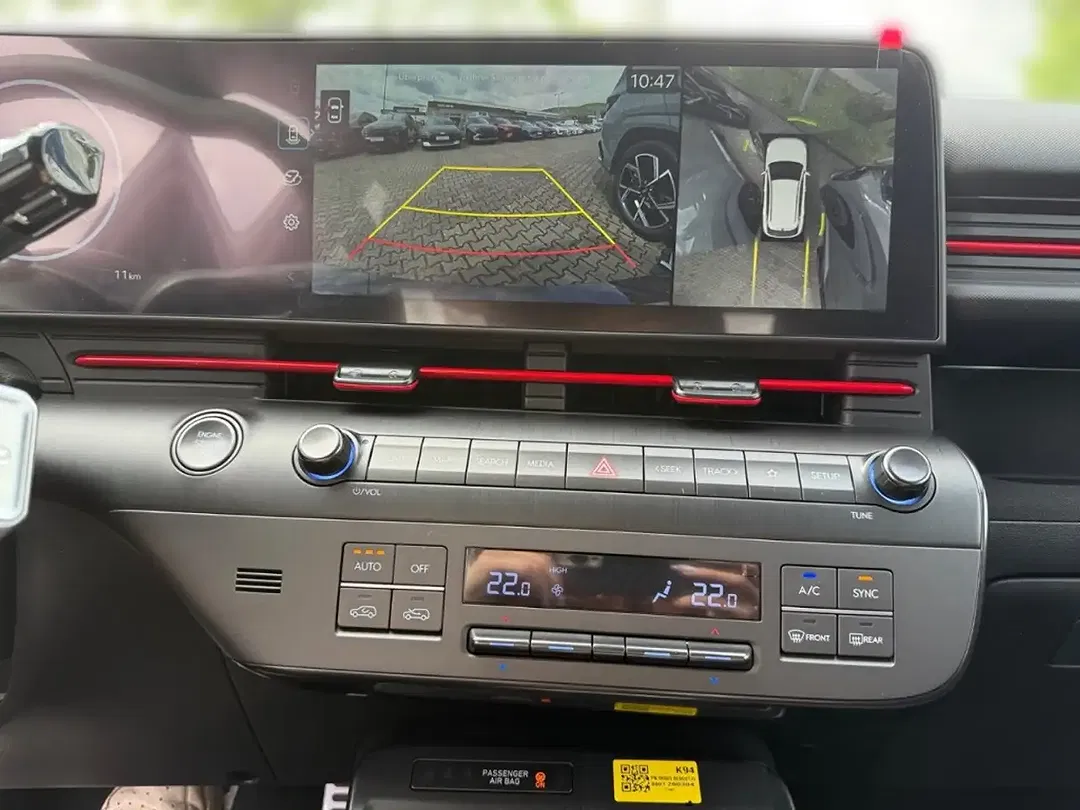 Hyundai KONA - Thumbnail 9