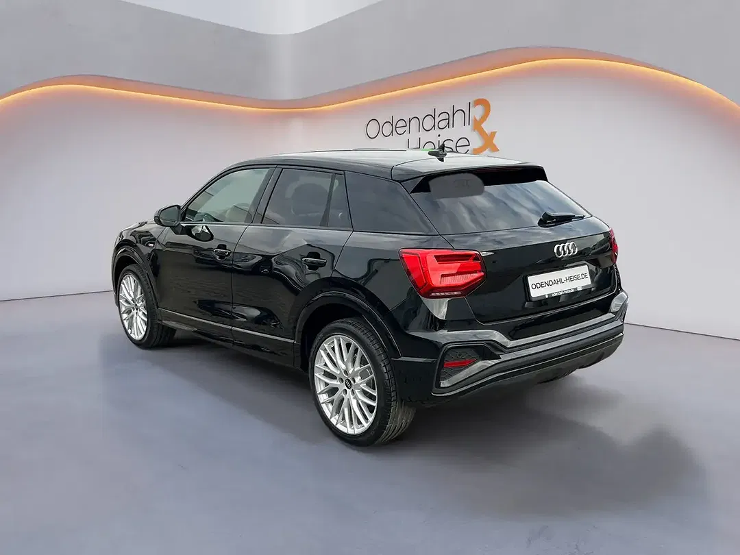 Audi Q2 - Thumbnail 3