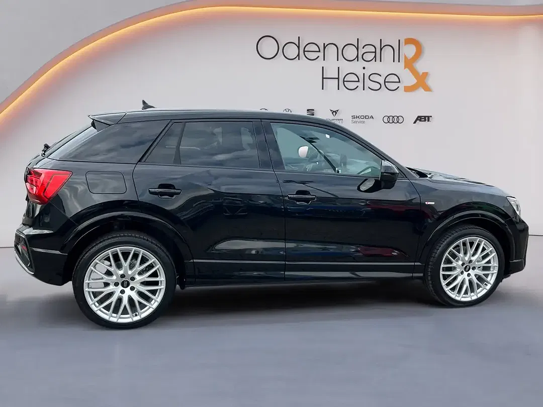 Audi Q2 - Thumbnail 6