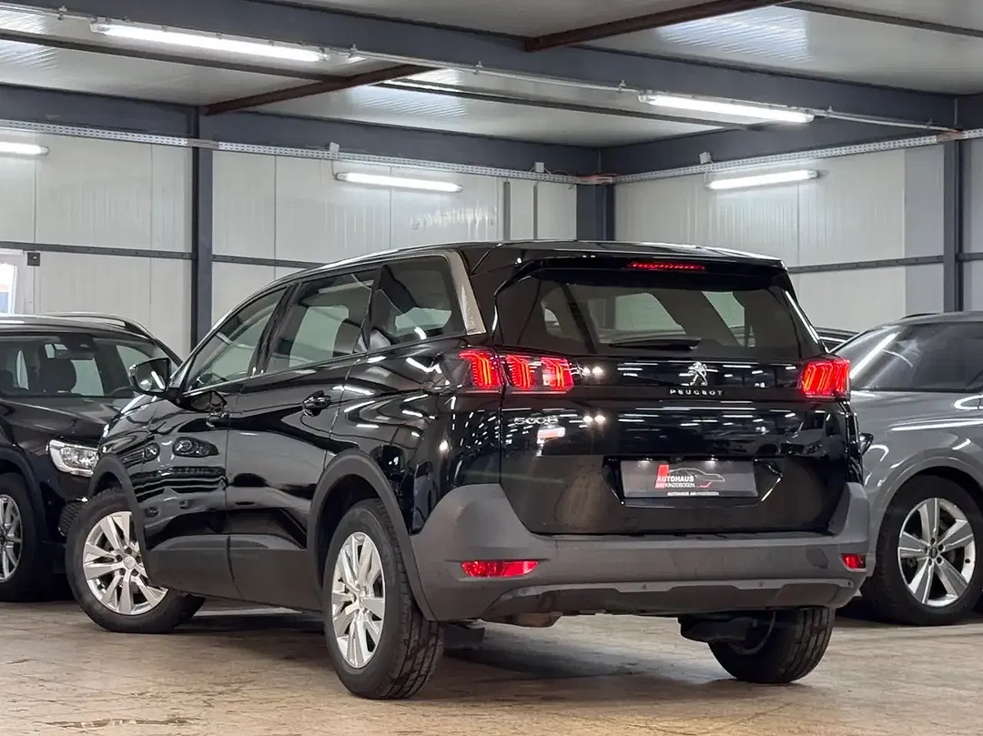 Peugeot 5008 - Thumbnail 21