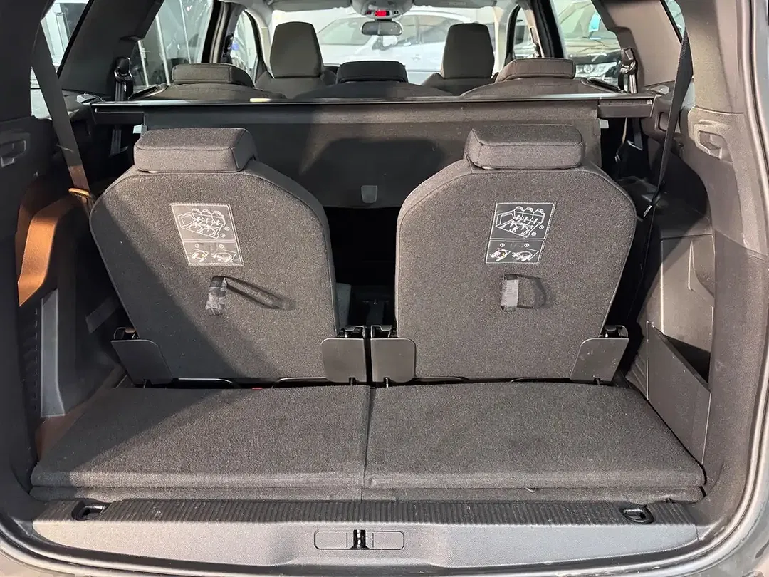 Peugeot 5008 - Thumbnail 8