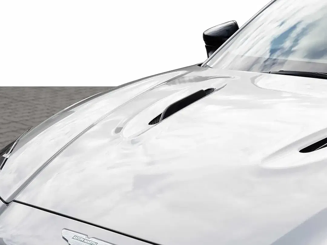 Aston Martin DBX - Thumbnail 9