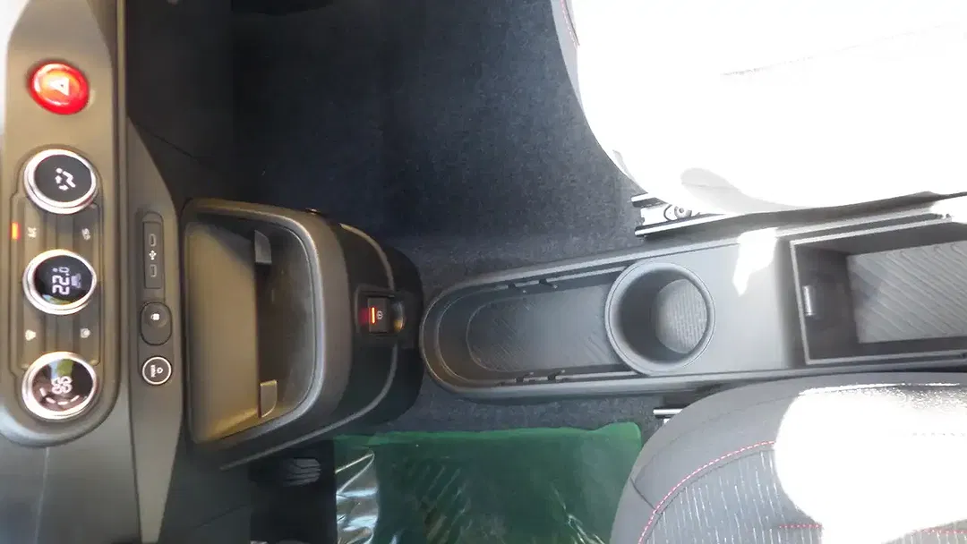 Renault Twingo - Thumbnail 13
