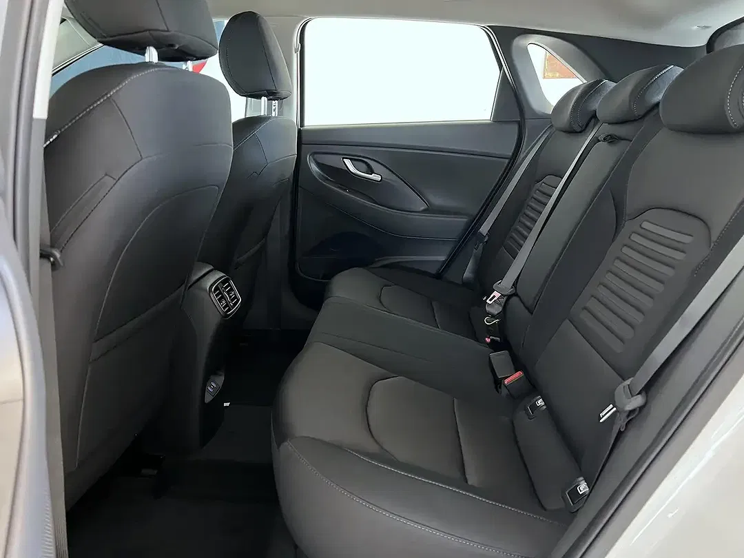 Hyundai i30 - Thumbnail 11
