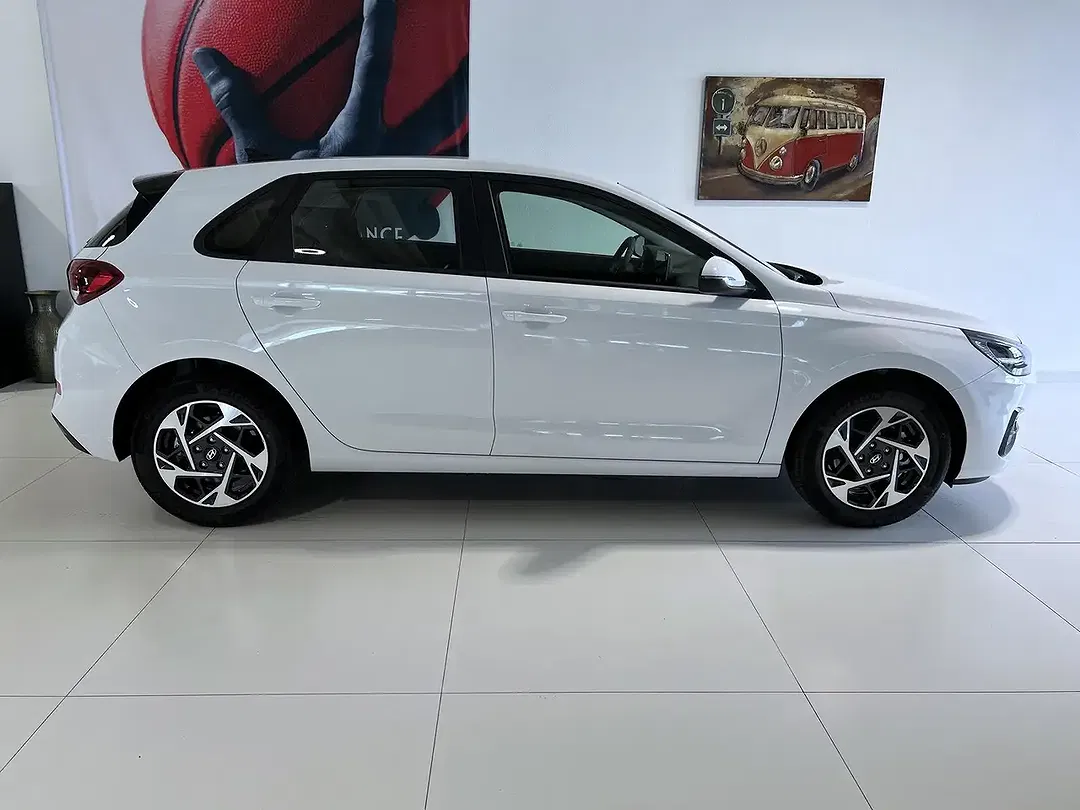 Hyundai i30 - Thumbnail 3