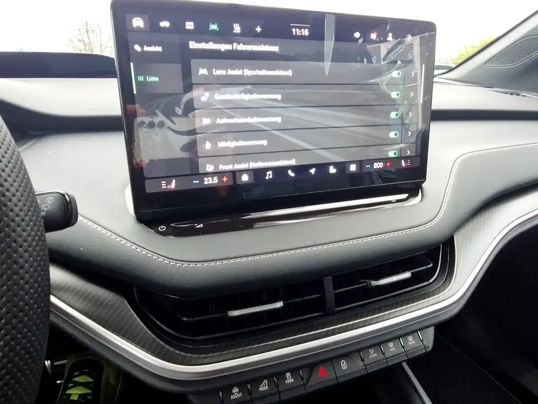 Skoda Enyaq - Thumbnail 11
