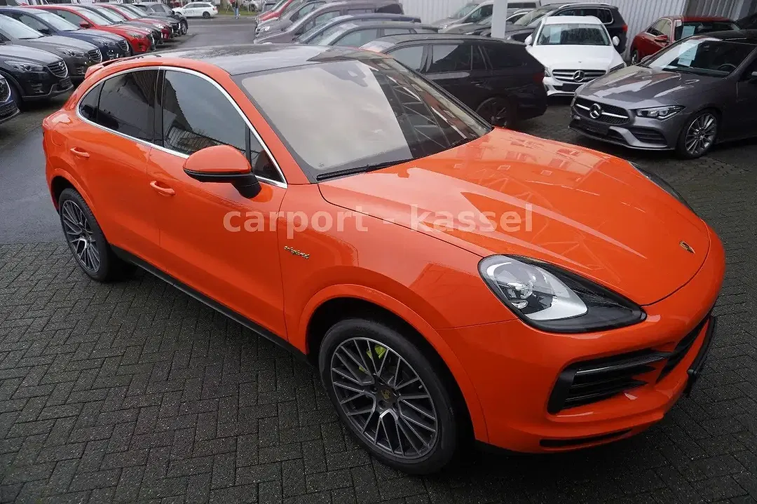Porsche Cayenne - Thumbnail 11