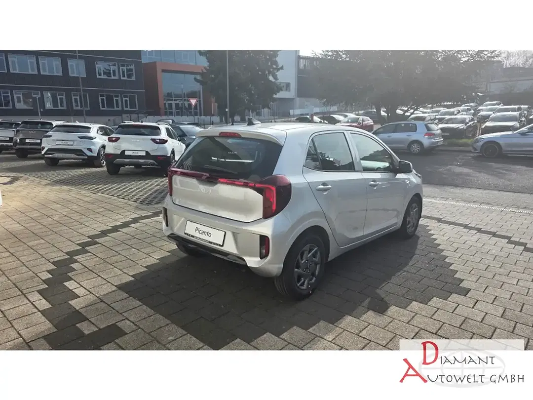 Kia Picanto - Thumbnail 5