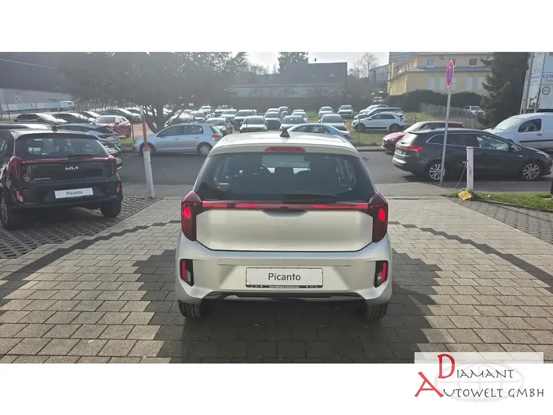 Kia Picanto - Thumbnail 6