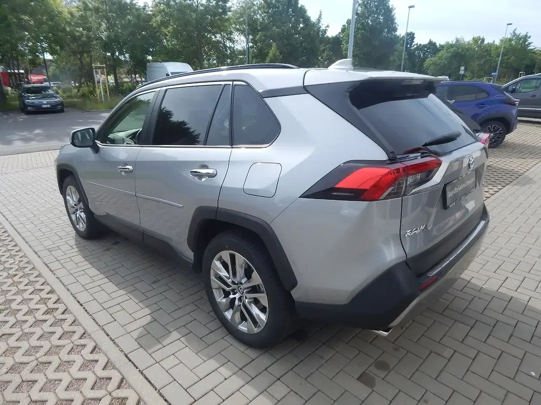 Toyota RAV 4 - Thumbnail 4
