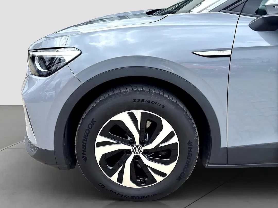 Volkswagen ID.4 - Thumbnail 10