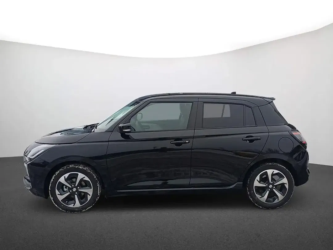 Suzuki Swift - Thumbnail 4