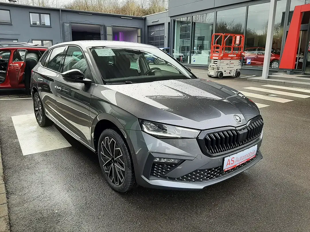 Skoda Scala - Thumbnail 1