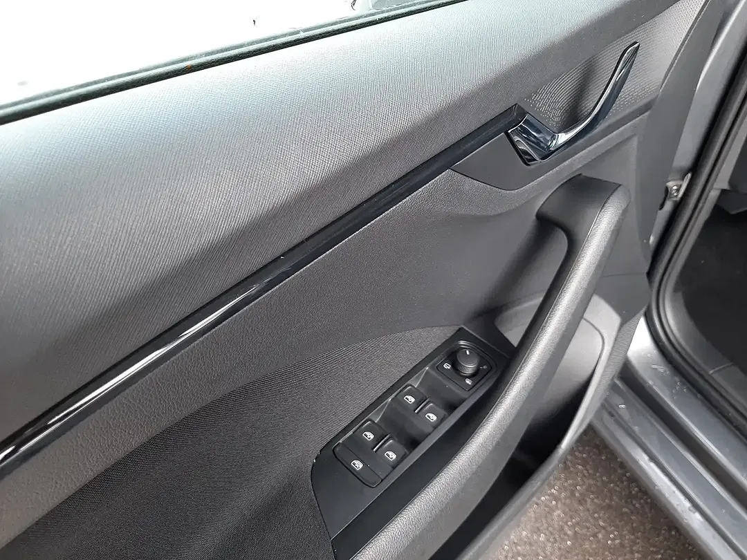 Skoda Scala - Thumbnail 11