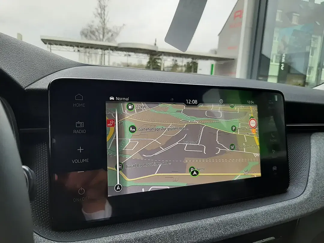 Skoda Scala - Thumbnail 15