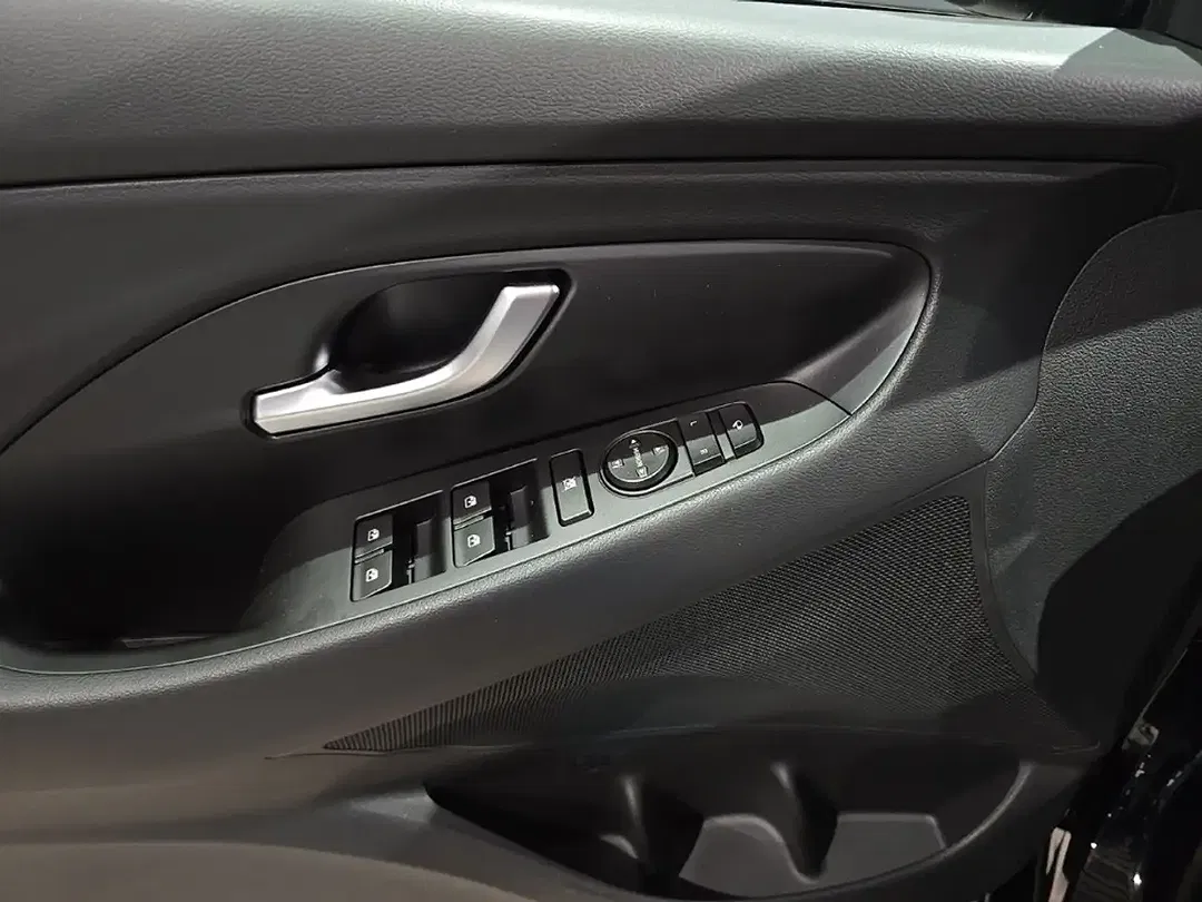 Hyundai i30 - Thumbnail 9