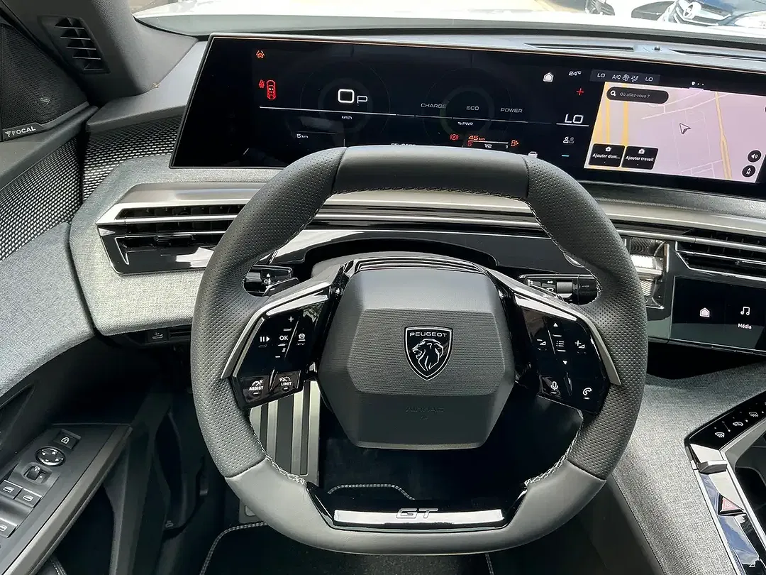 Peugeot 3008 - Thumbnail 12