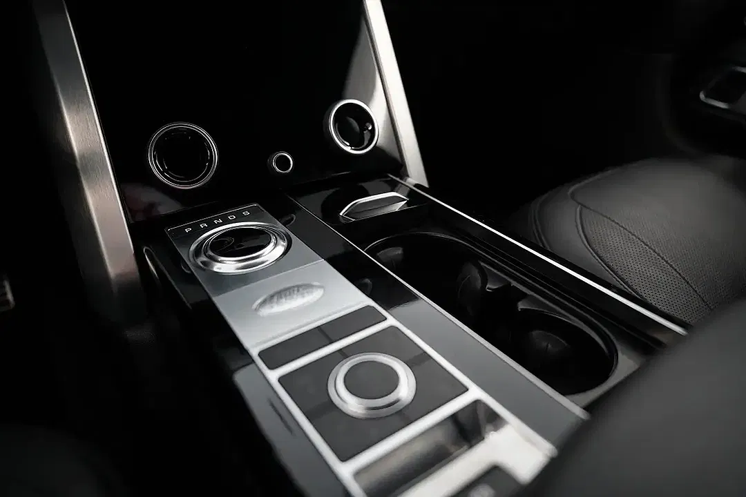 Land Rover Range Rover - Thumbnail 12